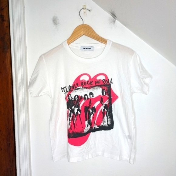 Daydreamer Tops - DAYDREAMER Rolling Stones It's Only Rock and Roll Graphic Band Tee NEW Size S